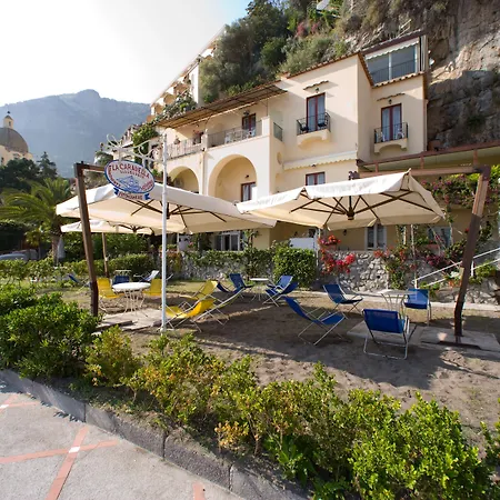 La Caravella Di - Relais, & Residences Aparthotel 3*
