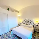 La Caravella Di - Relais, & Residences Hotel apartamentowy Positano