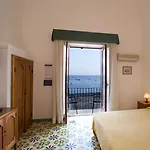 Hotel apartamentowy La Caravella Di - Relais, & Residences 3*
