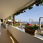 Hotel apartamentowy La Caravella Di - Relais, & Residences 3*