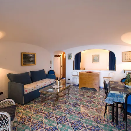 Apartahotel La Caravella Di - Relais, & Residences