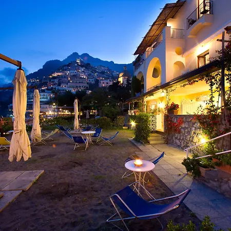 Ξενοδοχείο με διαμερίσματα La Caravella Di - Relais, & Residences 3*
