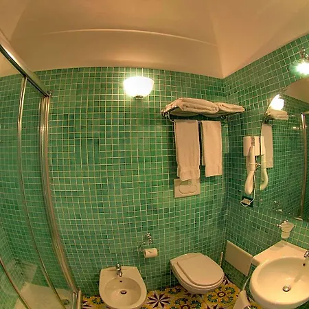 La Caravella Di - Relais&beach Aparthotel 3*