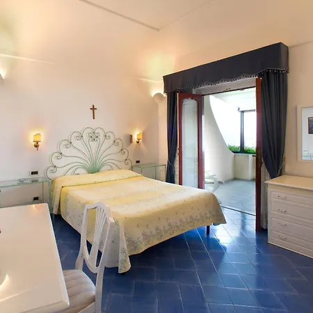 La Caravella Di - Relais, & Residences Apartahotel Positano