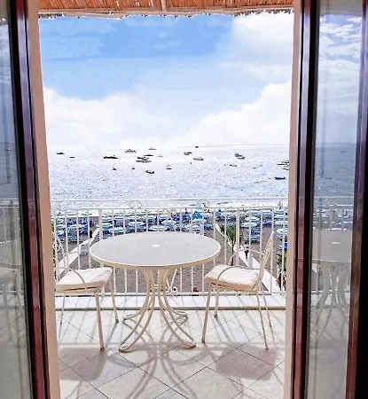 La Caravella Di - Relais, & Residences Apartahotel Positano