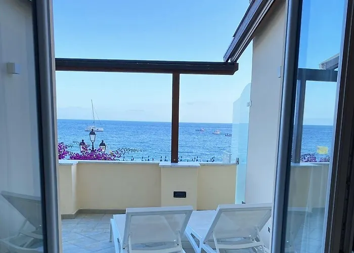 La Caravella Di - Relais, & Residences 3* Positano