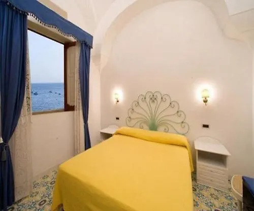 La Caravella Di - Relais, & Residences Positano