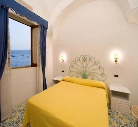 La Caravella Di - Relais, & Residences Positano